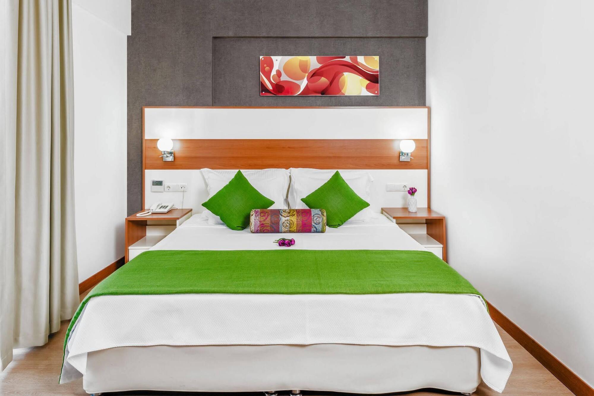 Ege Tulip Cesme Hotell Eksteriør bilde
